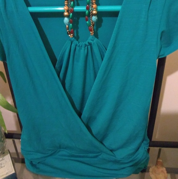 Bundle 2 for $25 "iZ Byer California! - Picture 2 of 4